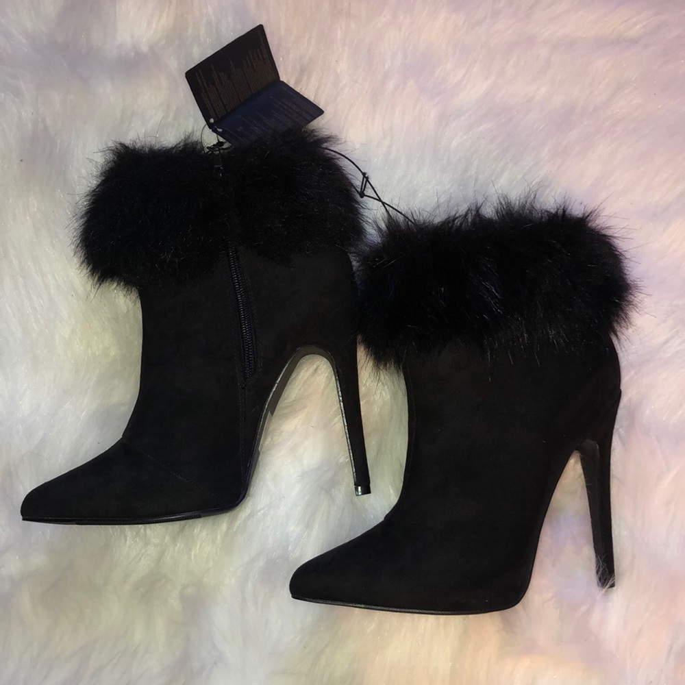 SOLD Forever 21 Black Booties